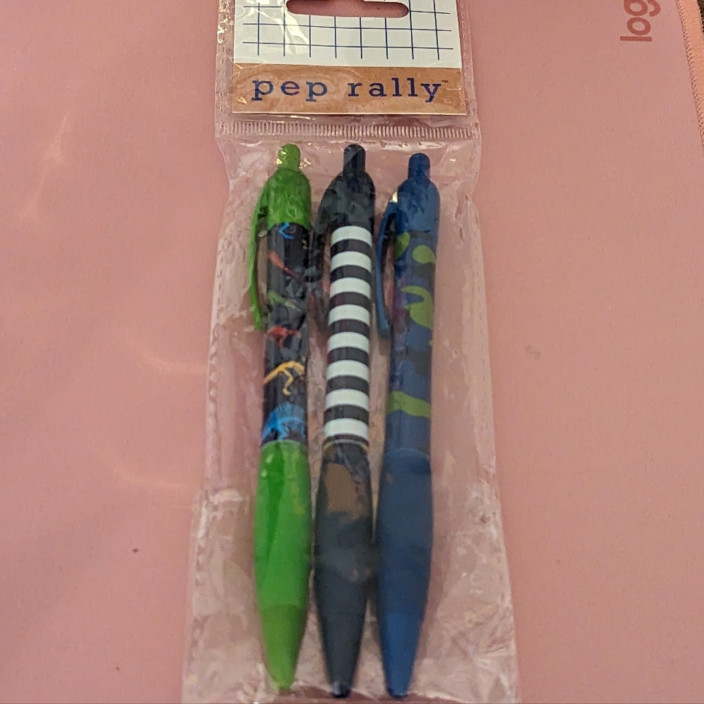 Set of Dinosaur Retractable Pens NWT!